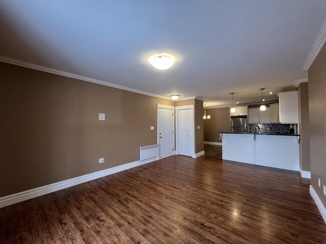 Building Photo - 61 Glen Stewart Dr