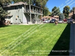 Building Photo - 2008 Walnut St