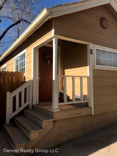 Primary Photo - 3428 W Colorado Ave