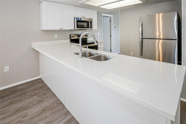 Foto del edificio - 13239 Asbury St