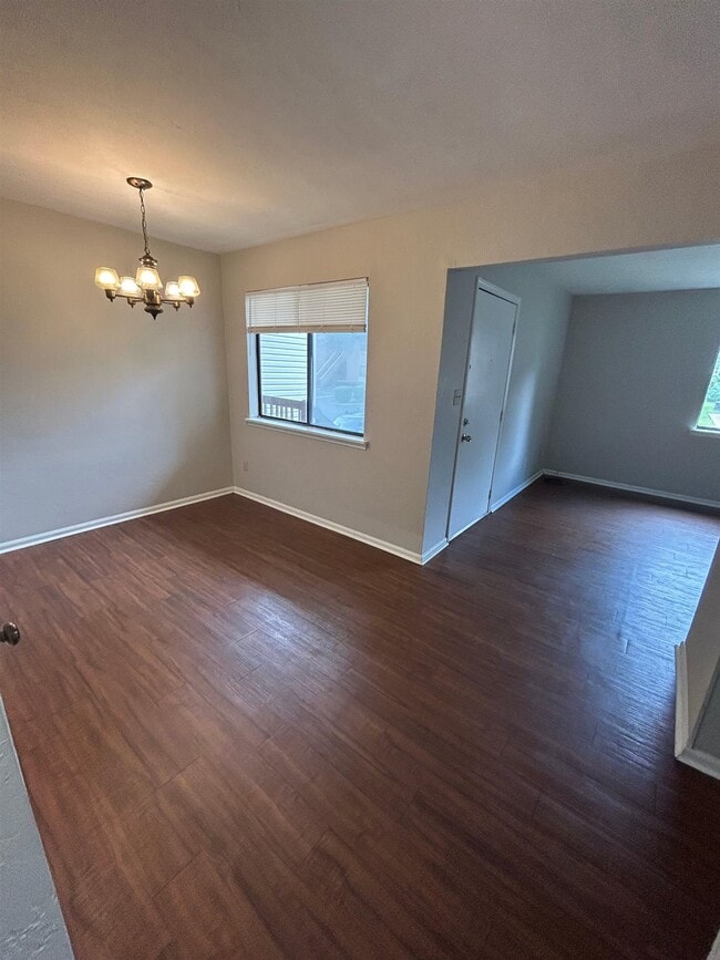 Building Photo - 1445 Willow Bend Way