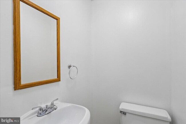 Foto del edificio - 108 Baggett Pl