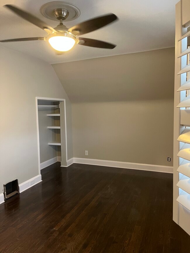 bedroom 1 - 3408 Parklane Dr