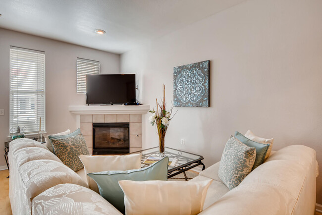 Foto del edificio - 1747 N Pearl St