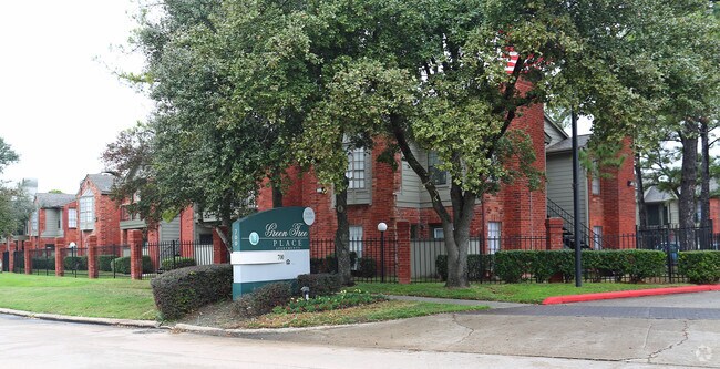 Green Tree Place Spring Rentals Houston, TX