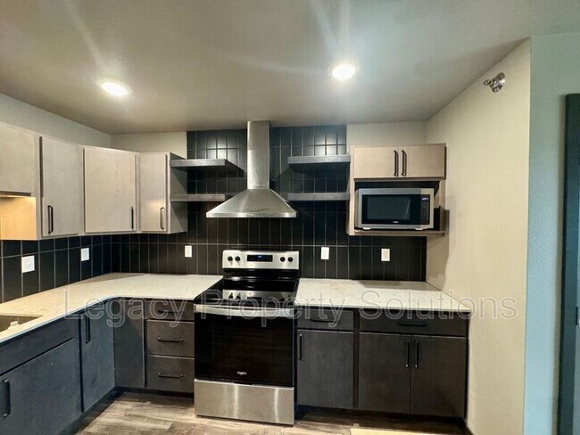 Foto del edificio - 226 E Greenfield Ln