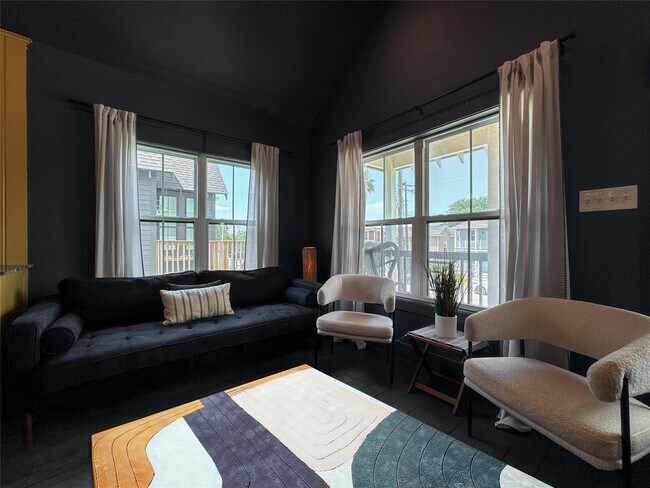 Foto del edificio - 1208 32nd St