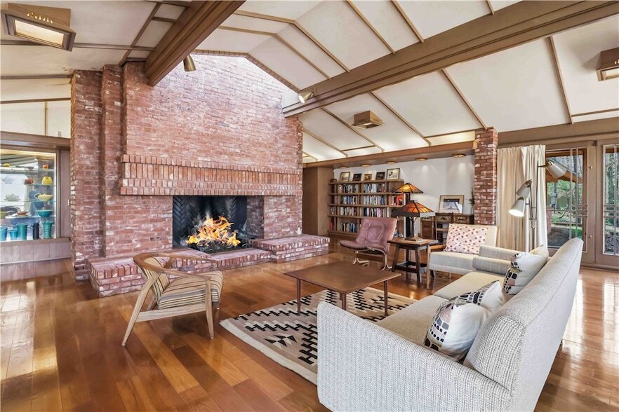 Photo - 951 N Pembroke Road Unit