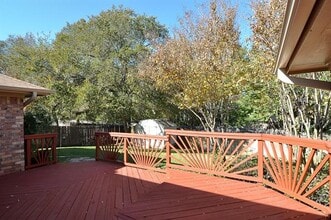 Building Photo - 316 Bremen Dr