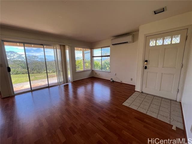 Building Photo - 98-1961 Ka?ahumanu St