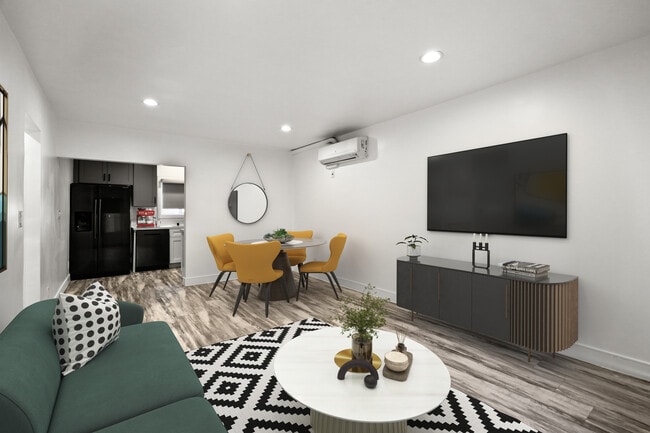 Building Photo - 2743 Fairmount St.