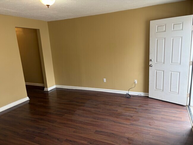 Foto del edificio - 855 Humler St