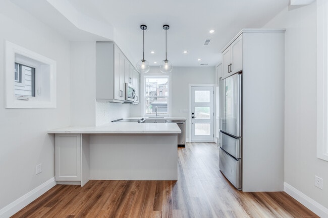 Photo du bâtiment - 17 Lockwood Rd