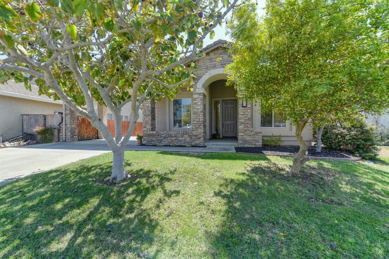 3575 St Lucia Pl, West Sacramento, CA 95691 House for Rent in West