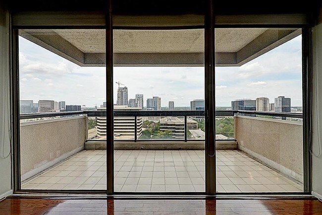 Foto del edificio - 49 Briar Hollow Ln