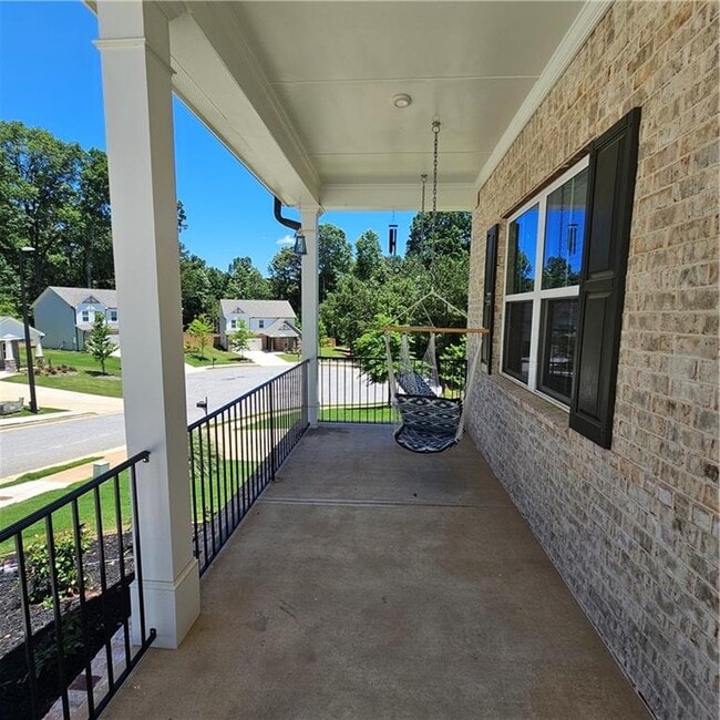 Building Photo - 3682 Bradford Way