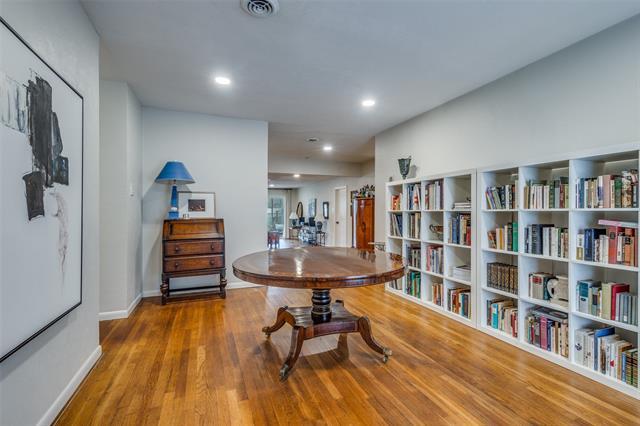 Foto del edificio - 1413 Linden Dr