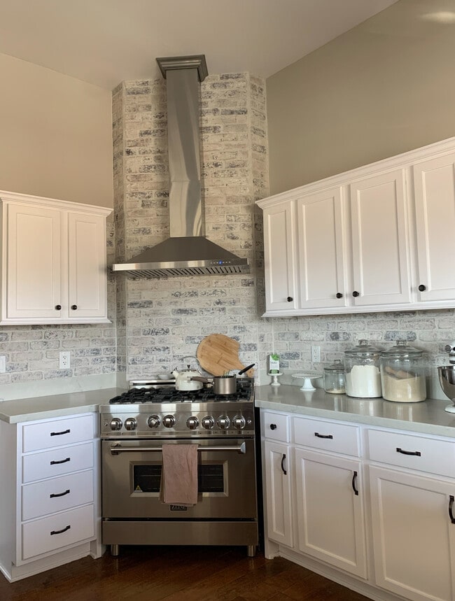 Foto del edificio - 42405 Ivy St