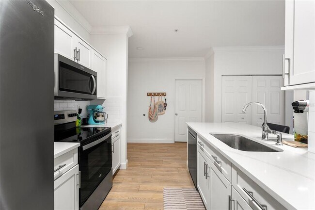 Foto del edificio - 5000 Culbreath Key Way