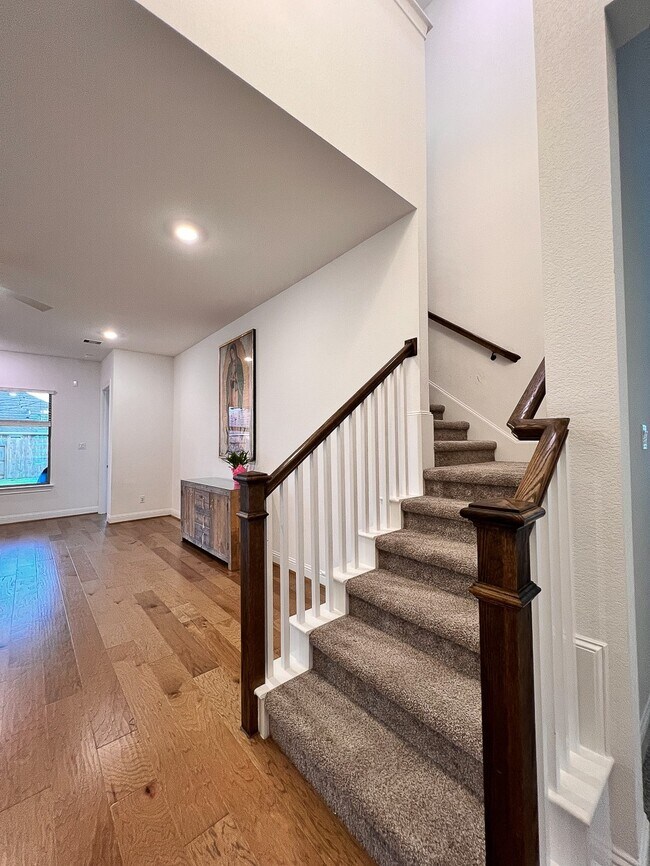 Foto del edificio - 13710 Saxon Cliff Ln