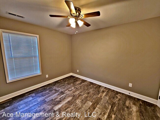 Building Photo - 3 br, 2 bath House - 912 Cooper Lane