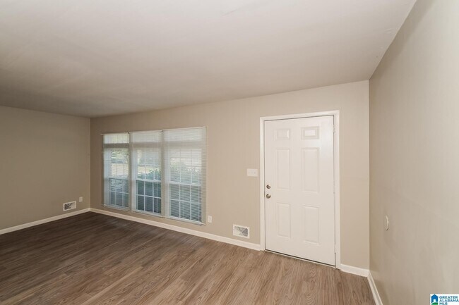 Foto del edificio - 2421 Etowah St