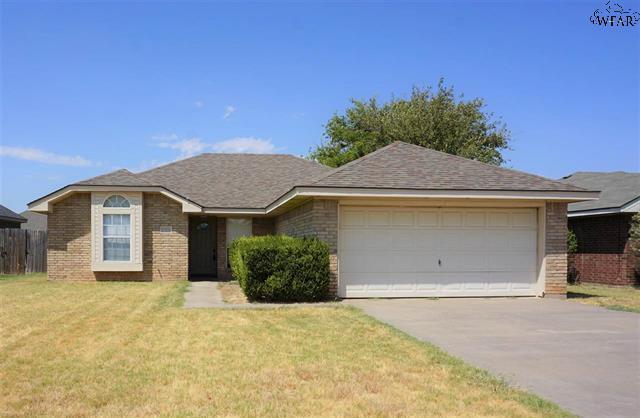 Primary Photo - 1010 Pawhuska Ln