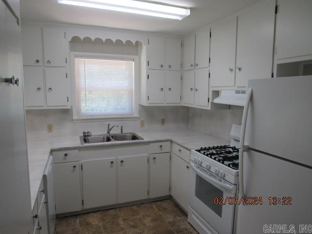 Building Photo - 36 Dendron St