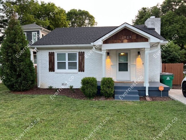 Foto del edificio - 1725 24th Ave N