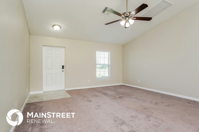 Foto del edificio - 2141 NW 18th Pl