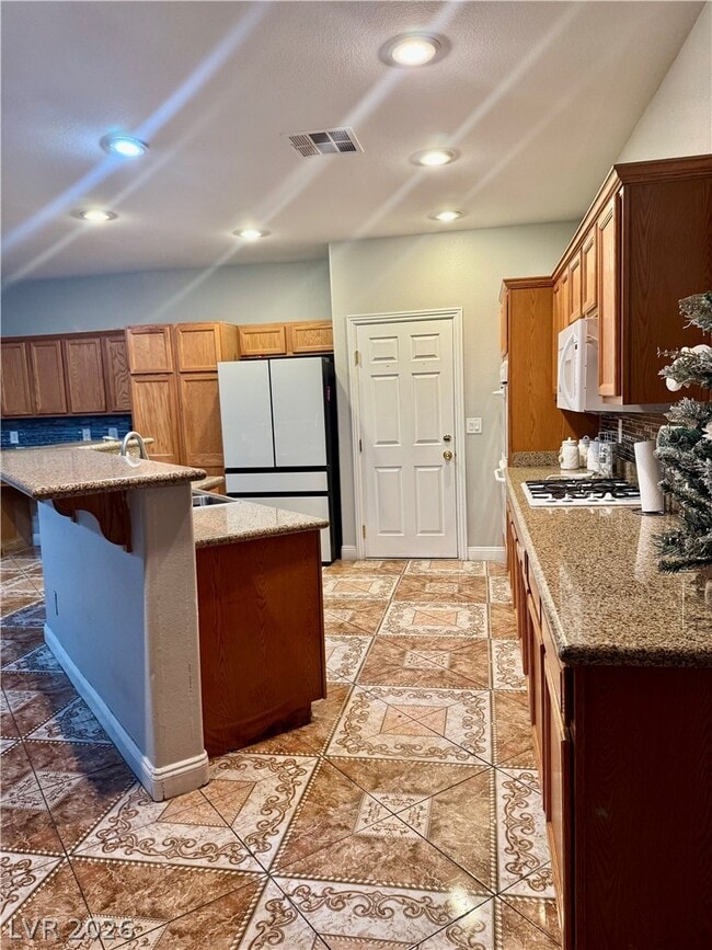 Foto del edificio - 1014 Rustridge Ave