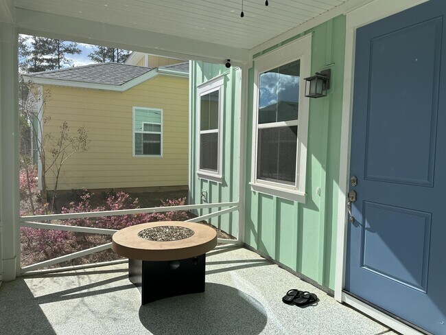 Building Photo - 228 Caribbean Soul Ave