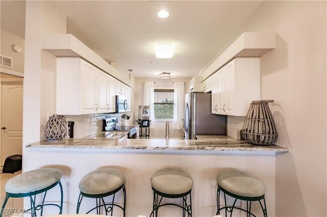 Foto del edificio - 3820 Sawgrass Way