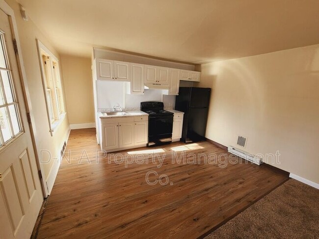Building Photo - 169 Tanite Rd