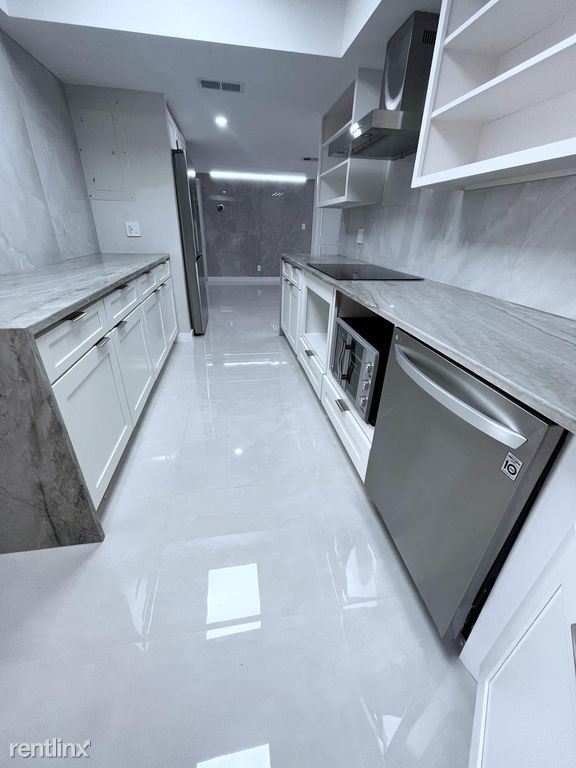 Primary Photo - 2 br, 2 bath House - 1731 Presidential Way...