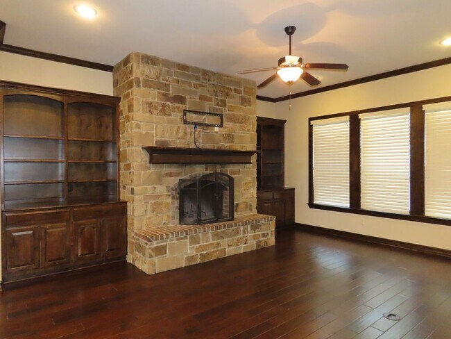Foto del edificio - Lindale ISD- Gorgeous 4 Bedroom 2.5 Bathro...