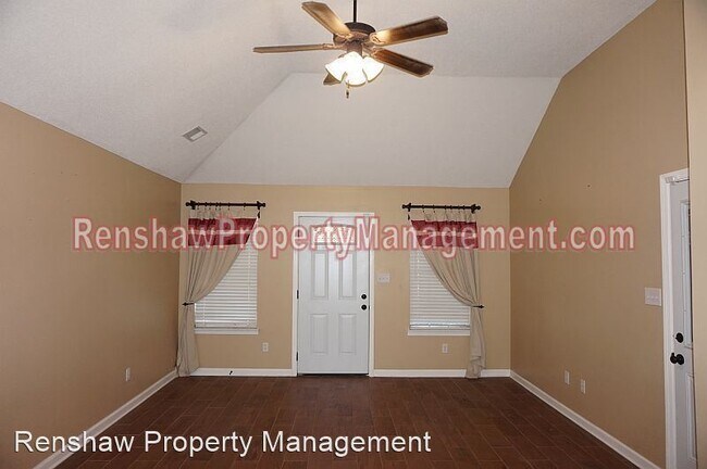 Building Photo - 3 br, 2 bath House - 7185 Crepe Myrtle Dr