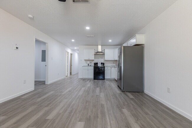 Foto del edificio - 1006 Co Rd 4516