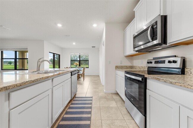 Foto del edificio - 6295 NW Regent St