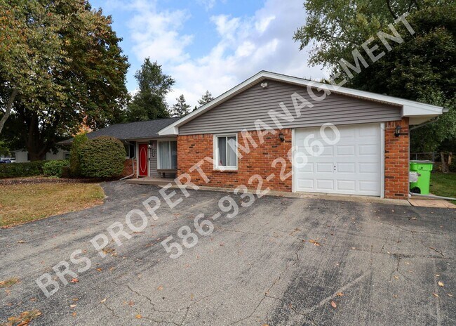 Foto del edificio - Move In Ready 3-Bedroom Home for Rent – West Bloomfield, MI