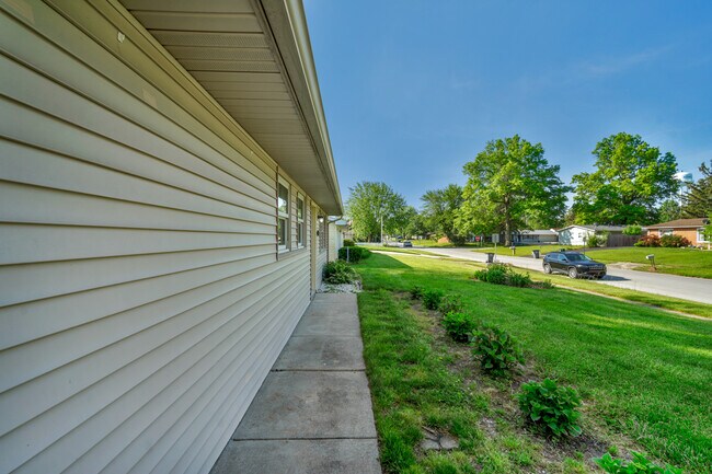 Foto del edificio - 5602 Arrowhead Blvd