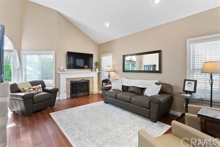 Building Photo - 740 S Palomino Ln