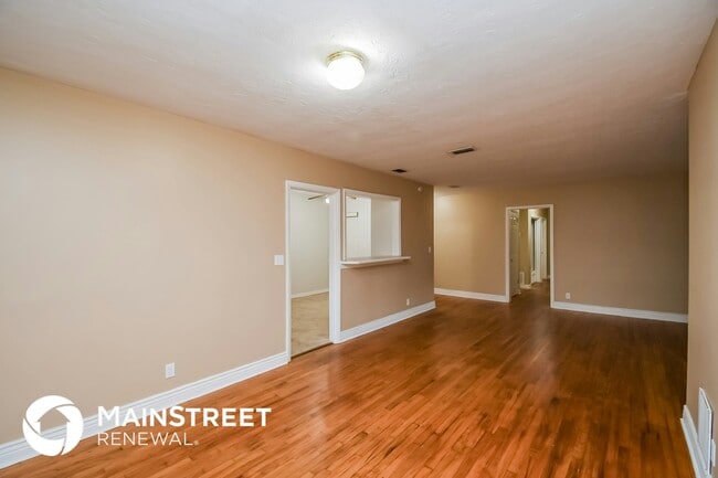 Foto del edificio - 2438 Kellow Cir