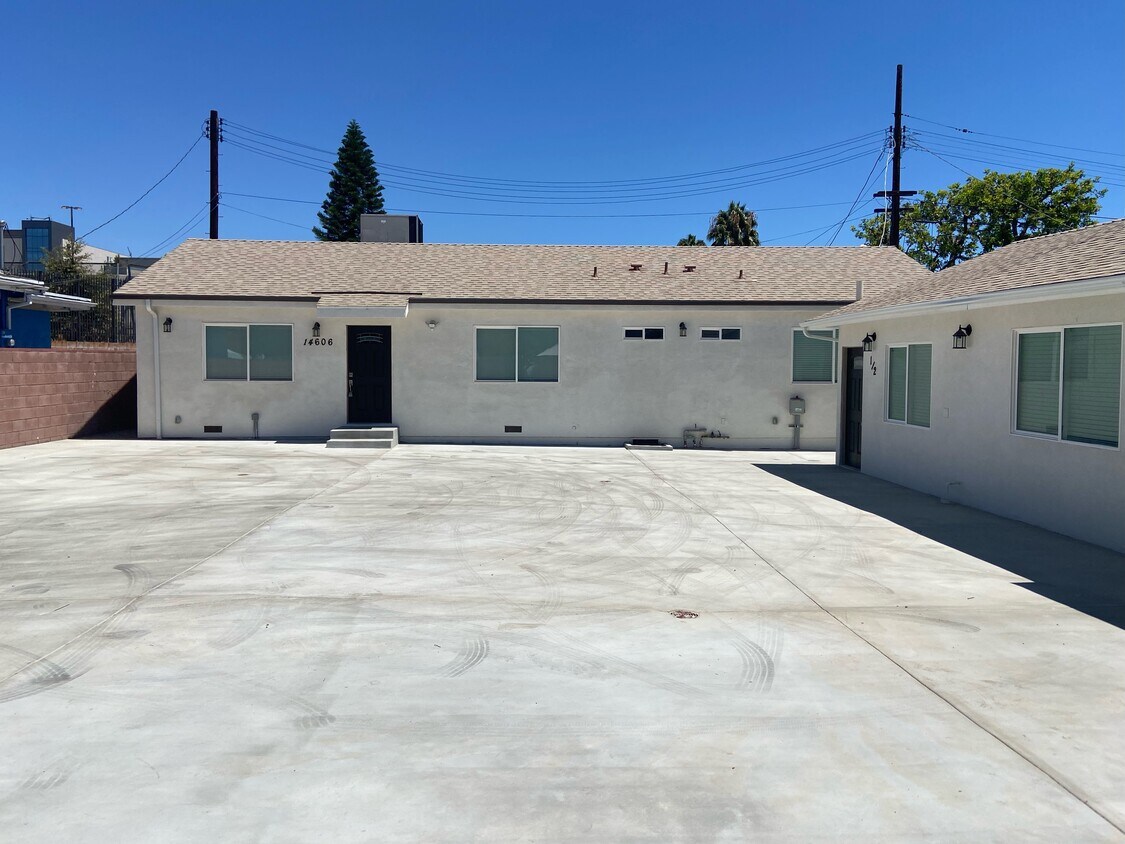 14604 Cohasset St, Van Nuys, CA 91405 House Rental in Van Nuys, CA