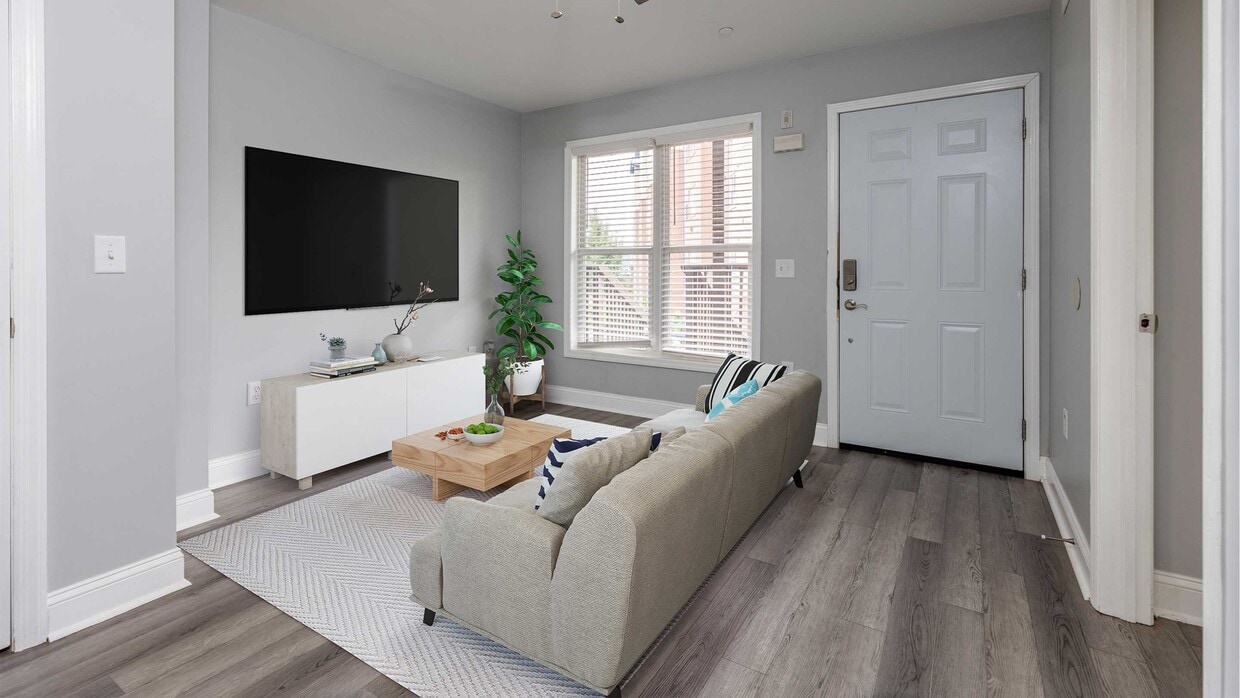 Primary Photo - 32 Baird St