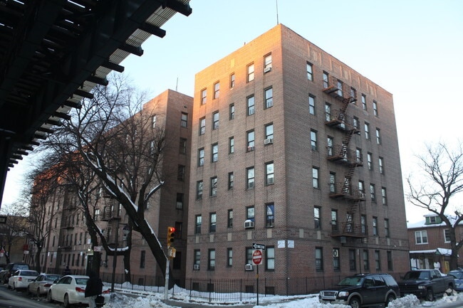 2575 Jerome Ave, Bronx, NY 10468 Apartments - Bronx, NY | Apartments.com