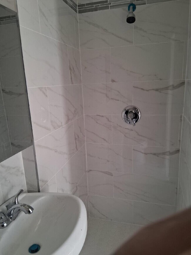 Photo - 26 Vineyard Ave Apartment