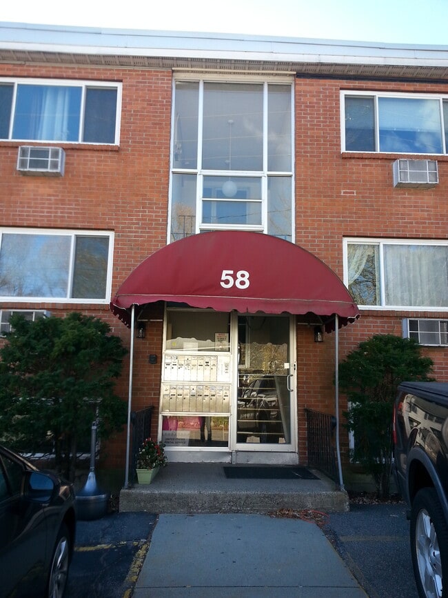 Building Photo - 58 Union St