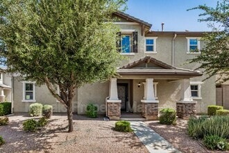 Building Photo - 2888 E Binner Dr