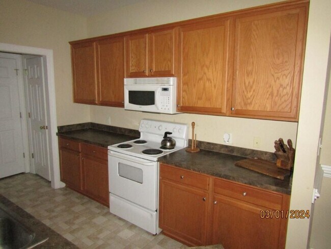 Foto del edificio - 2057 Silvercrest Dr